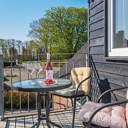 Holiday home Holiday Xliv *
